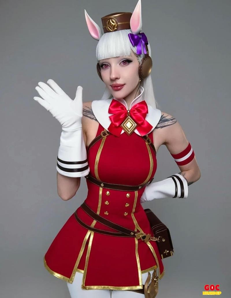 anh cosplay anime nữ