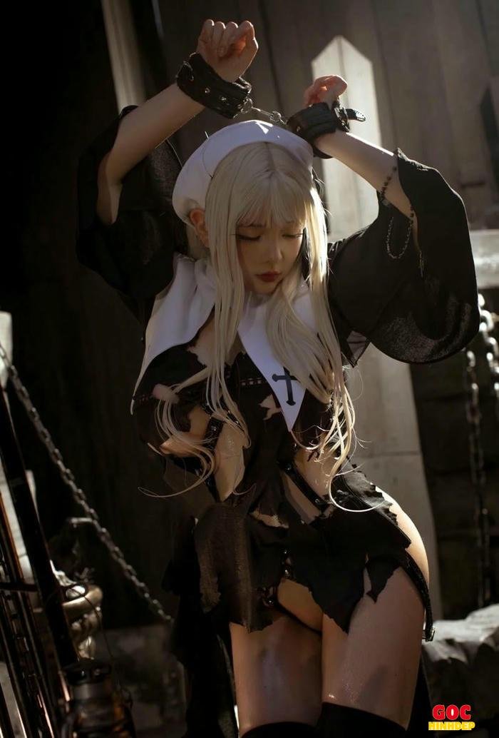 ảnh cosplay sơ mông to