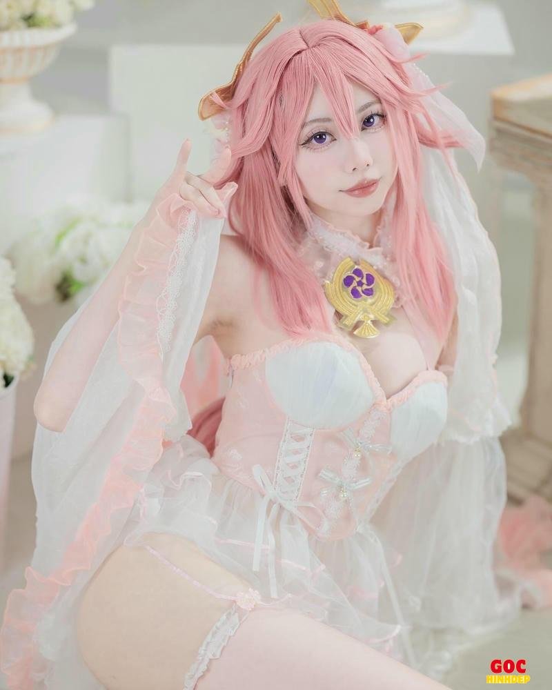 ảnh cosplay yae miko nóng bỏng