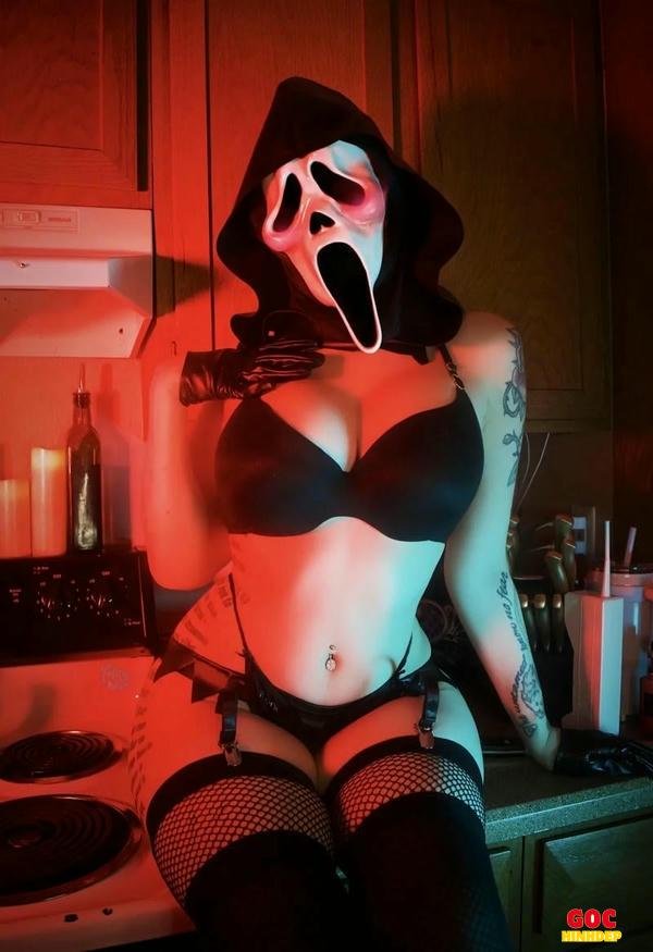 cosplay ghost khiêu dâm