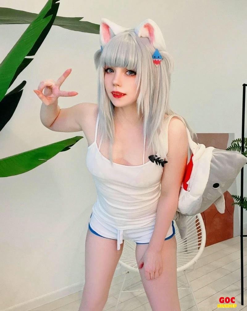 cosplay gura sexy