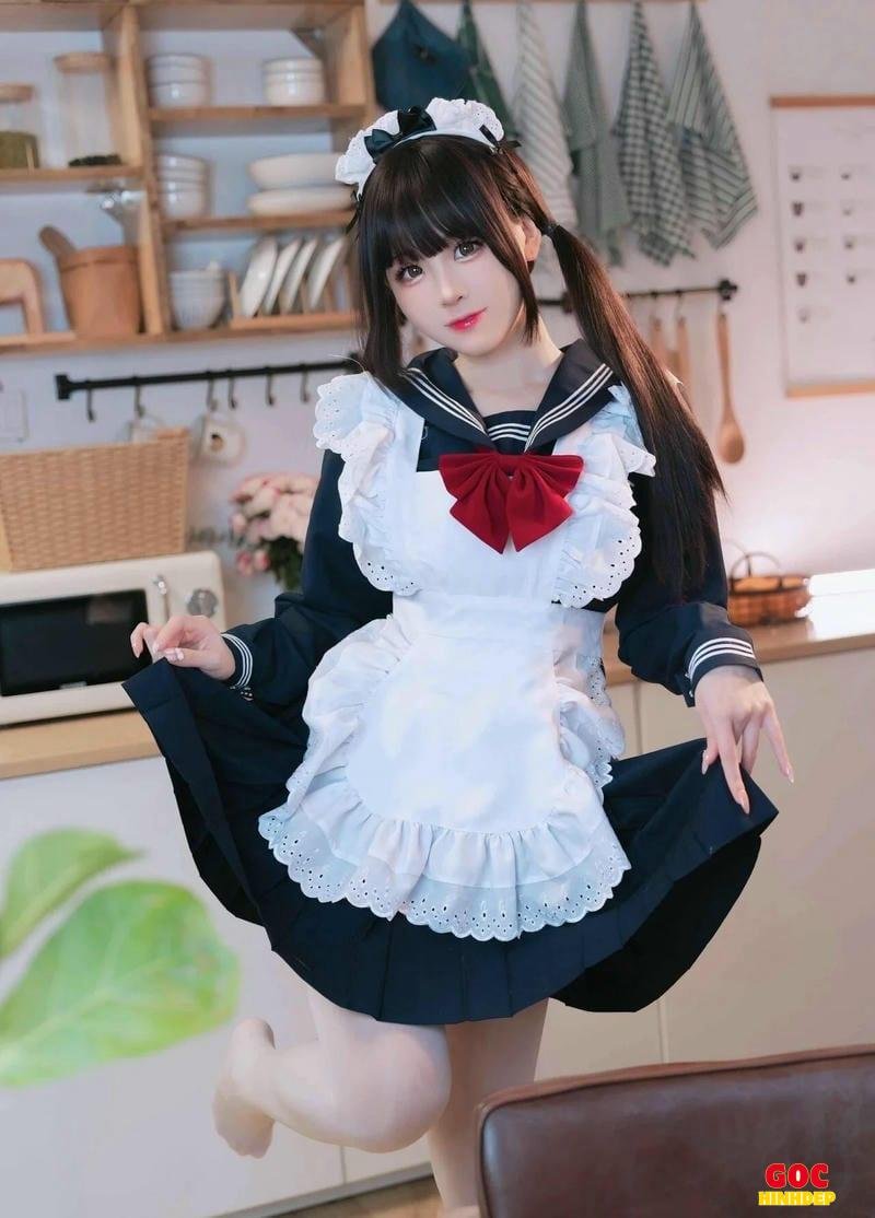 cosplay hầu gái nữ