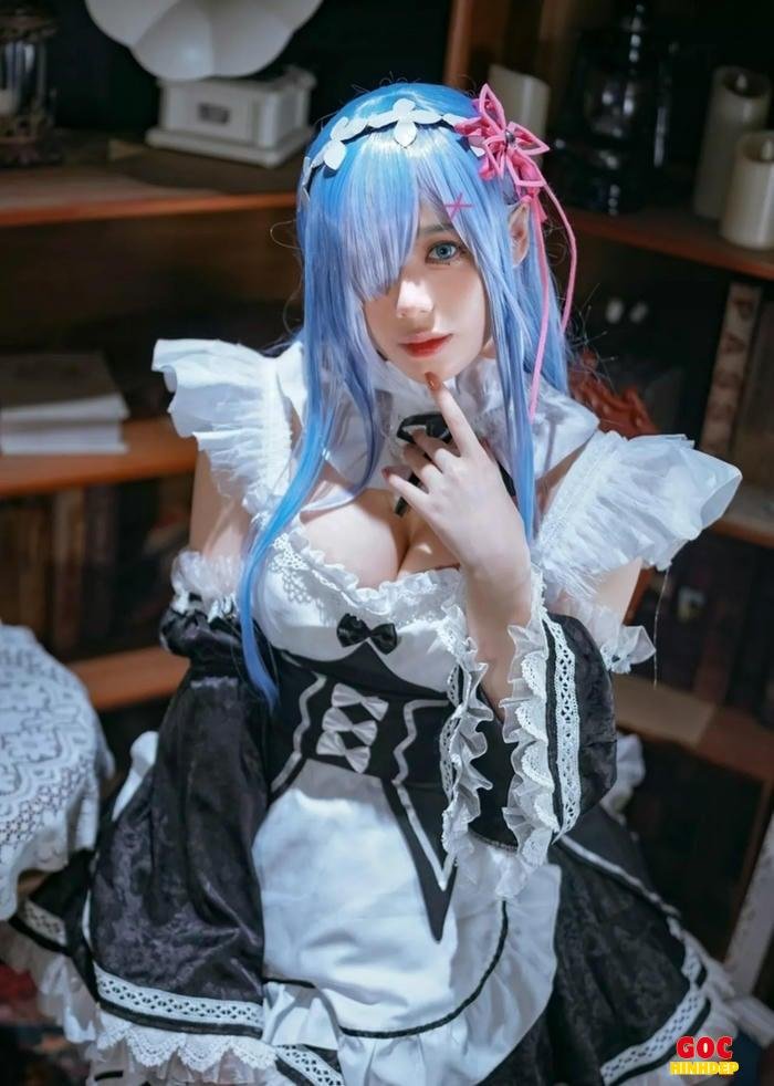cosplay rem 8k